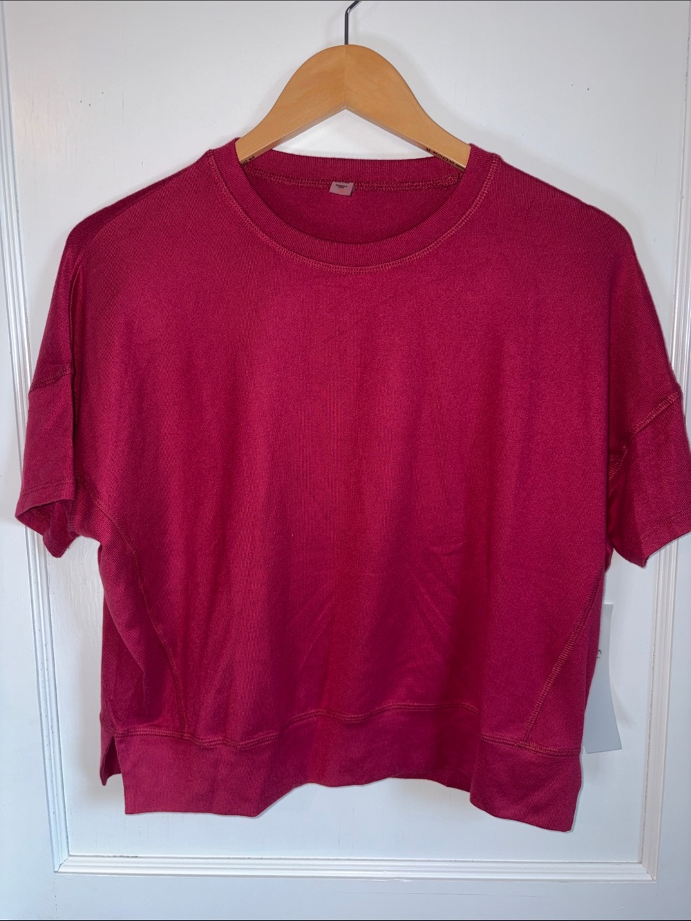 Mono B Raspberry Short-Sleeve Oversizrd Boxy Light Sweater
